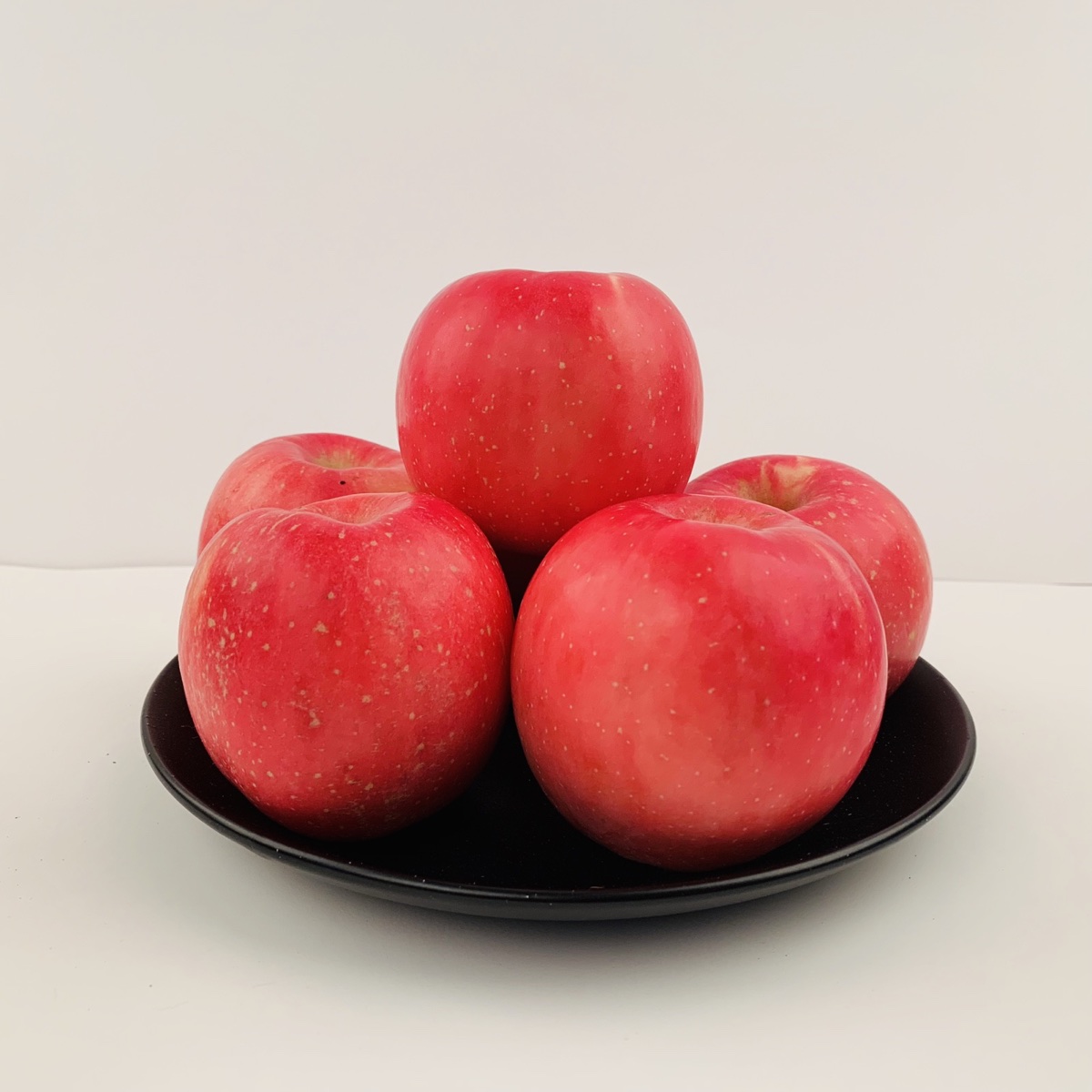 Premium apples packed for export